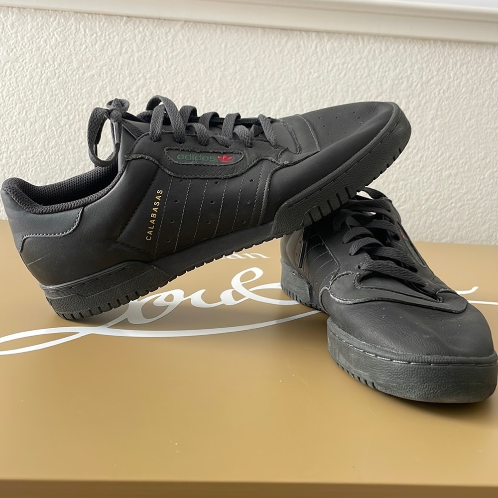 Yeezy Calabasas Adidas leather sneaker